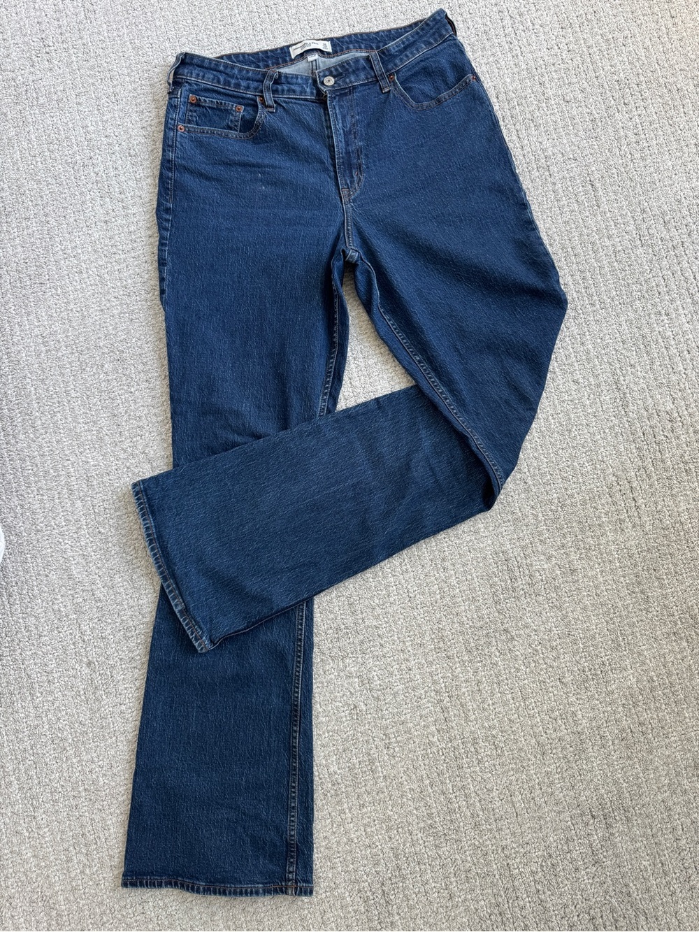 A&F High Rise Bootcut Jeans EXTRA LONG